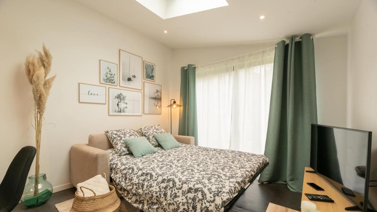 Le Nid Douillet : Superbe Appartement + Jardin Privatif รูออง ภายนอก รูปภาพ